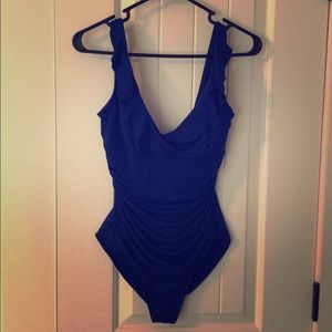 Ralph Lauren Navy Ruffle One Piece Swimsuit size 8